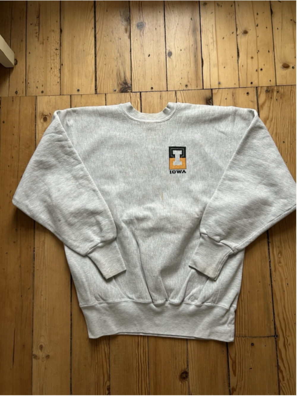 Vintage 90s University of Iowa Hawkeyes Reverse Weave Sweater Crewneck XL